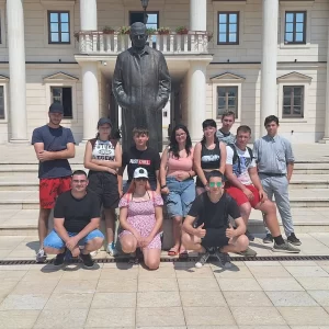 Moč mladinskega dela, članek, slika izleta v Bajino Bašto